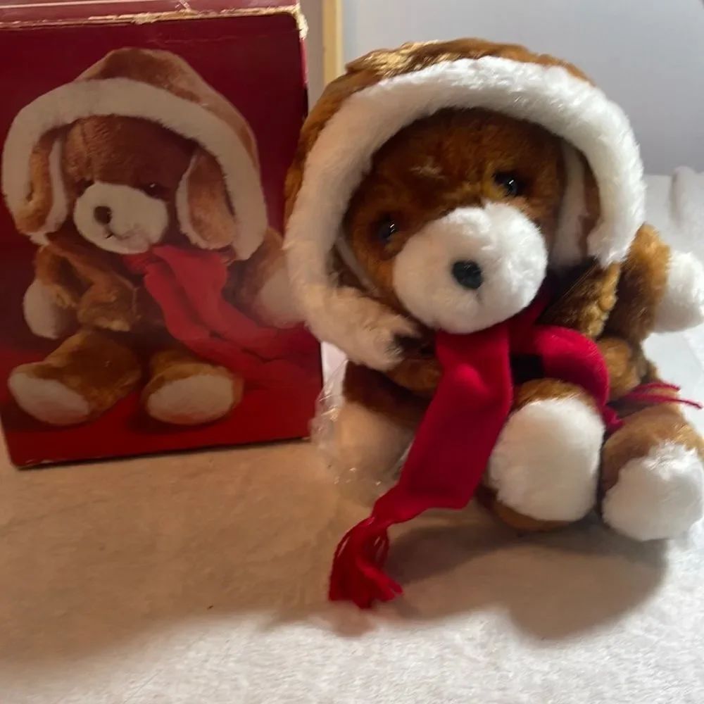 1982 vintage Avon plush puppy stuffed animal